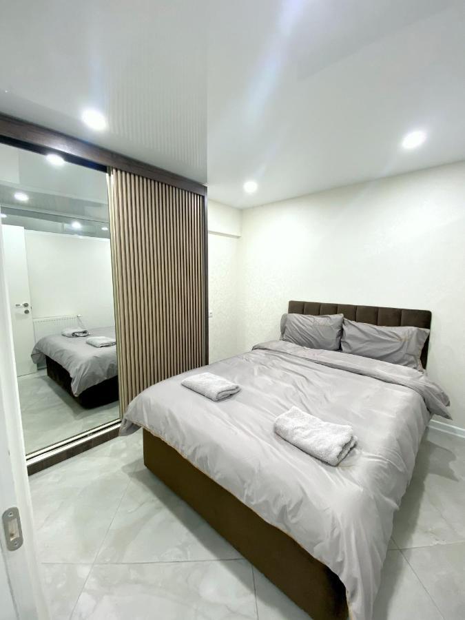 Gss - B Apartment Tbilisi Ngoại thất bức ảnh