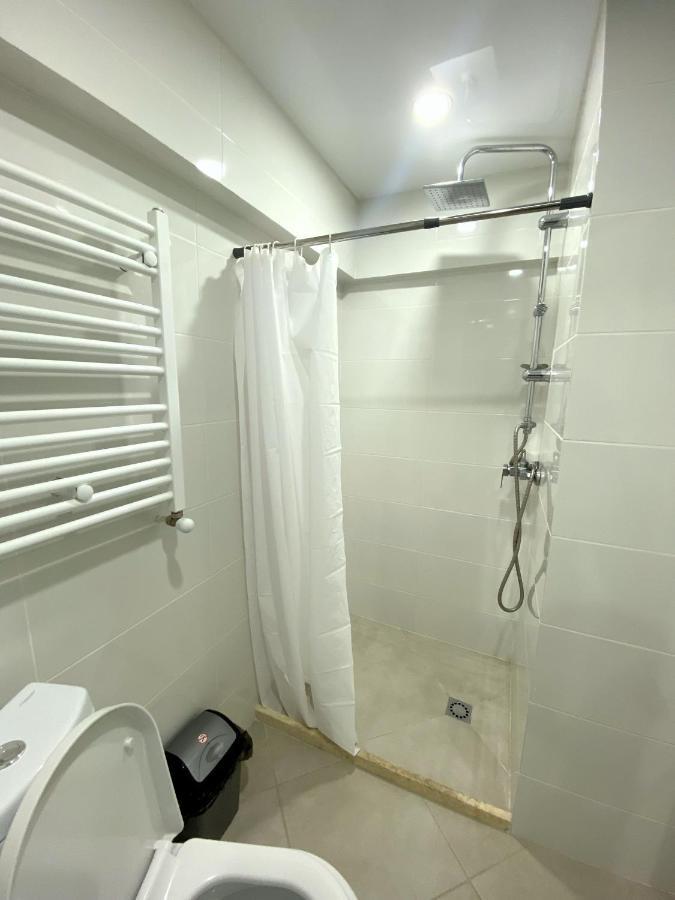 Gss - B Apartment Tbilisi Ngoại thất bức ảnh